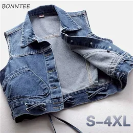 Women's Vests Vests Women Streetwear 4XL Chic CrissCross Pocket Design Fashion Teens Denim Outwear Sleeveless Vintage Womens Cropped Jacket 220827