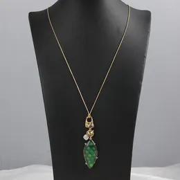 Pendant Necklaces Wholesale Simple Personality Geometric Inlaid Green Resin Long Necklace