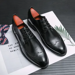 Brogue Shoes Men Shoes Black PU Carved Dark Pattern Lace Up Fashion Business Casual Wedding Party Everyday Versatile AD049