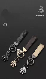 PU Leather Keychain Taving Designer سلسلة مفاتيح مشبك عشاق السيارة مفاتيح مفتاحية مصنوعة يدويًا الرجال.