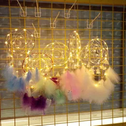 Weihnachtsdekorationen Traumfänger Wind Chimes 6 Farben LED Feder Wand Hanging Ornament Dreamcatcher Schlafzimmer Weihnachtsdekoration
