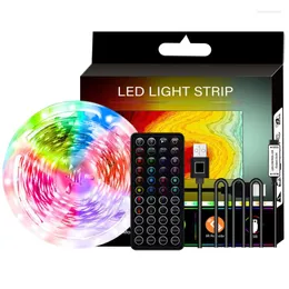 Remsor LED-remsbelysningar f￶r TV RGB SMD Flexibelt band Vattent￤t ljusstr￤ng 1-5m banddiod USB 44 Keys Remote Control