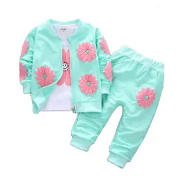 Kläder sätter riktiga Roupas Infantis Children's Plagment Spring och Autumn Girl Pure Cotton Printing Three Piece Child Suit 0 4Y 221130