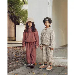 مجموعات الملابس Milancel Autumn Kids Floral Boys Hoodie Suits Vintage Waffle Girls Comples 221130