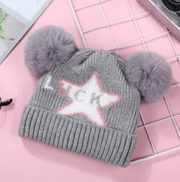 INS Baby Inverno Inverno quente Gorros grossos chapéu malha lã fofa infantil bolas duplas de acrílico pêlo pompo pompo de crochê de crochê crianças Caps de sorte