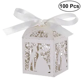 Confezioni regalo 100 pezzi Coppia Design Luxury Lase Cut Dolci nuziali Scatole bomboniere con nastro Decorazioni da tavola A20 221202