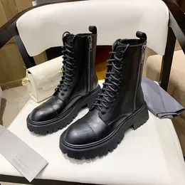 2022 Tasarımcı Balencaigaity Boots ayakkabı çıplak siyah sivri uçlu orta topuk uzun kısa botlar ayakkabı Anc