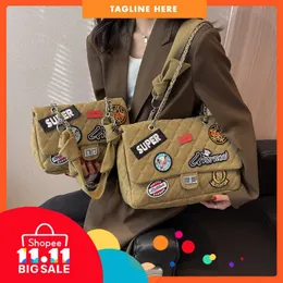 80%off Luxury Design Bags Small Fragrant Bag Women's Autumn and Winter 2022 New Fashion Badge Rhombic Chain Stray Commuter Simple Tote