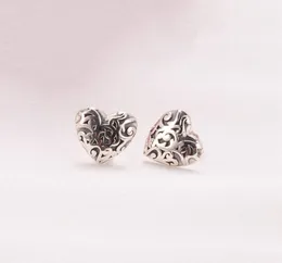 Brincos de cravos de cora￧￣o inteiro j￳ias de designer de luxo para pandora cora￧￣o aristocr￡tico 925 Sterling Silver Lady Brincos com B6067962
