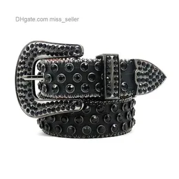 2022 Designer Belt Bb Simon Belt Studded Beads Waist Seal Gun Color Crocodile Pattern Hip Hop Punk Personality Network Red Pant