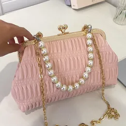 Worki wieczorowe marka damska pu skórzana skorupa mała poruszona torebka Kobieta Pearl Bag Typ Crossbody z łańcuchem różowym białym zielonym sprzęgłem