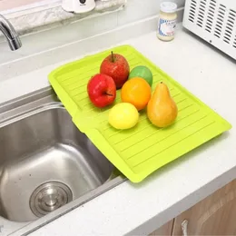 Bottiglie di stoccaggio PP scolapiatti Organizer da cucina Supporto per lavello Asciugatrice Scolapiatti Sopra la tazza Essiccazione Organisateur Frigo Ek