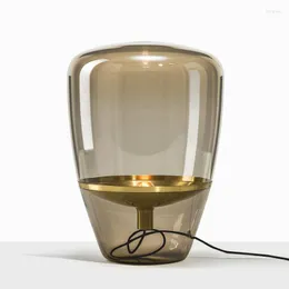 Lâmpadas de mesa Post Modern moderno Creative Creative Dining Glass Desk, lâmpada de mesa nórdica Retro Designer Estudo da sala de estar