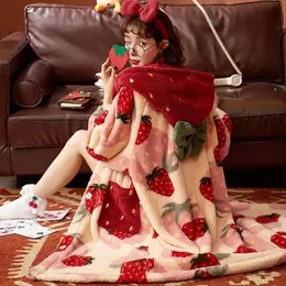 家庭用衣類ストロベリーフード付きバスローブパジャマフリースナイトウェア冬の女性温かい厚いサンゴベルベットホームウェアナイトガウンスリープ221202