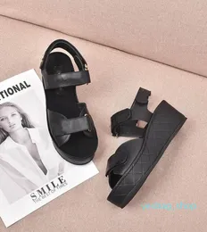 Plattform Sandaler Beach Slippers Förbättrade etniska 0645 Fashion Summer Casual 2022SS Ladies Storlek 35-41