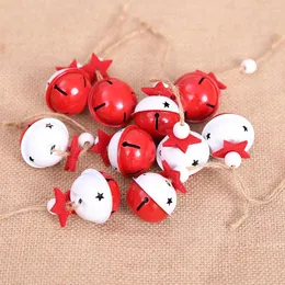 Weihnachtsdekorationen 10pcs Bell Rot und weiße Glocken Weihnachts -Ornamente Baum Anhänger Eisen Farbe Feste Gegenstände Dekoration DIY Crafts Anhänger