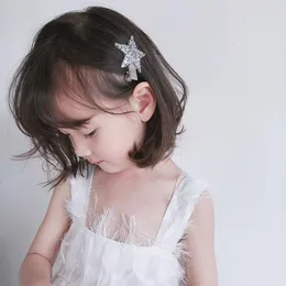 Accessori per capelli Bambini Crystal Rhinestones Shiny Star Hairgrips Baby Pins Ragazze a forma di stella Stile adorabile Clip a scatto