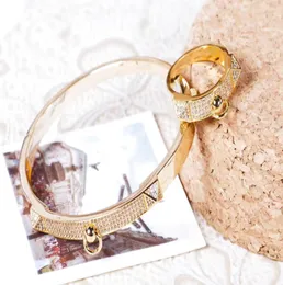 Europe America klasyczna marka zestawów biżuterii Lady Brass Ustawienia Diamond Double Nit H Liter 18k Złote Bracelety Pierścień 3 C4418285