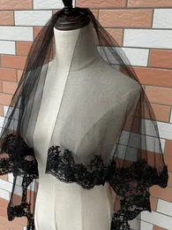 Sexig svart slöja ihålig cosplay huvudkläder bröllopslöjor tyll med applikation
