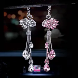 Interiördekorationer bil bakspegel spegel charm kristall svan hängande prydnad Rhinestone Decor Lucky Pendant Girls Women