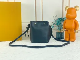 Дизайнерская сумка Bucket Bag Global Limited Edition Fashion Luxury Brand Он может настроить оптовые мужские и женские сумочки 68709