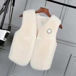 Cappotto da donna di design Gilet di pelliccia sintetica invernale Giacca corta naturale vera Cappotto top gonfio da donna Gilet di moda per donna