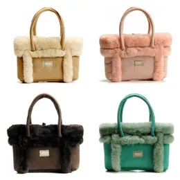 Fashion Bag Tote Designer Lambswool Große Frauen plüschig mit großer Kapazität Handtaschen Faux Pelze Marke Schulterkreuzkörper für Frauen