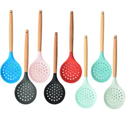 Silicone Cooking Strainer Non-Stick Heat-Resistant Wooden Handle Colander Spoon Skimmer Strainer Cooking Kitchen Tool LX5322