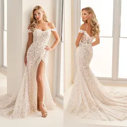 Abiti da sposa a sirena glamour Tracolla sottile Backless Fiore 3D Richiedente di tutto il corpo Abito da corte con spacco alto Custom Made Plus Size Abiti da sposa