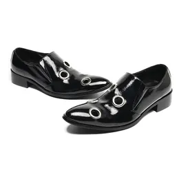 Patent klasyczny czarna skórzana wskazana palca palca Mężczyźni Formal Size Plus Wedding Prom Dress Man Slip on Casual Business Buty B D