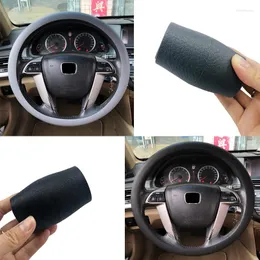 Pokrywa kierownicy 1PC Oddychająca osłona samochodu przeciw poślizgowi dla wielkiego zawisu ściany H3 H5 H6 M1 M4 M2 C30 C20R C50 Auto Accessories