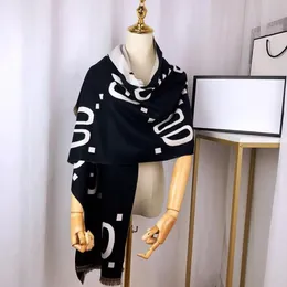 Designer Winter Buchstabe G Casual Business Männer Schal für Frau rot Kaschmir Schals männlich warm kariert Baumwolle Frauen lange Schal Wraps Foulard 4 Farben