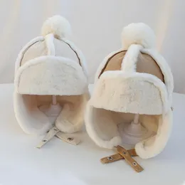 Gorras sombreros para niños niños niños niños chicas aleta del oído muff invierno plush calientes algodón al aire libre lei feng gorro regalos 4651cm 221207