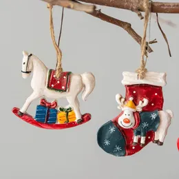 Decoração de natal decoração artesanato pequeno pingente de resina pequeno design de horse horsewer design de natal árvore de natal