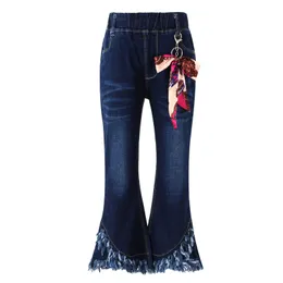 Pantaloni Bambini Neonate Pantaloni svasati Orlo con nappa Denim Campana inferiore Bambini Bambino Elastico in vita Blu Jeans carini Vestiti 221207