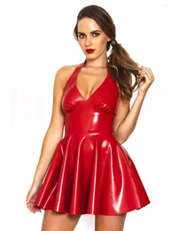 الفساتين غير الرسمية نساء لامعة مثيرة الجلود PVC فستان أحمر الرسن بلا أكمام القطط المثيرة العبودية مطوية نادي الأزياء الحجم S-5XL