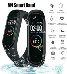 M4 Fitness Tracker Smart Watch Sport Restensione cardiaca Monitoraggio della pressione arteriosa Bracciatore Waterproof Smart Band per iOS Android Phon6445935