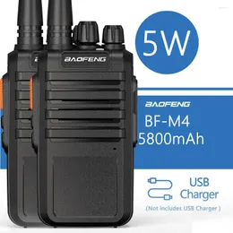 Walkie Talkie 2pcs baofeng bf-m4 5w 5800mAh tempo de espera de standby 22 dias carregamento USB UHF portátil Rádio de duas maneiras para o BF-888S