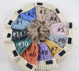 PA Kadın Örme Beanies Kapaklar Dış Mekan Şapkaları Yetişkin Vizör Kap şapkaları Kış Sıcak Bayanlar Seyahat Yün Şapka Sıradan Headwears Patchwork Beanie Fur