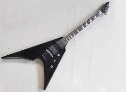 Schwarze V-E-Gitarre mit Palisander-Griffbrettsaiten durch den Korpus, kann je nach Wunsch individuell angepasst werden