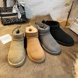 Botas Femininas Clássico Ultra Mini Bota Plataforma Castanho Neve Pele Fosca Camurça Lã Conforto Inverno Outono Bota Ankle BootiesUGG DGGR