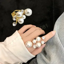 Trendy Oversize Multi Pearl Rings for Women Lady Lady Irregular Crystal Rhinestone Charm Open Ring Ring Jóias de Festa de Casamento