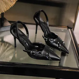Klackade sandaler tå mode pekade 2024 sexiga kvinnliga kvinnliga stilett svarta parti prom damskor på klackar t221209 435