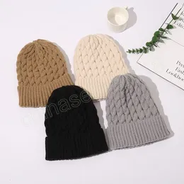 Autumn Winter Warm Cap Kvinnor fl￤tad virkad ull stickad m￶ssa skidk￥pan baggy fast hatt
