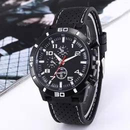 Armbanduhr Sport Silicone Herren Uhren -Modeklassiker Luxus -Rennsport -Dial Casual Quartz Geschenke für Männer