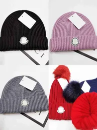 Designer Inverno Beanie lavorato a maglia Cappello di lana Donna Chunky Knit Spessa Calda pelliccia sintetica pom s Cappelli Donna Bonnet Caps 10 colori