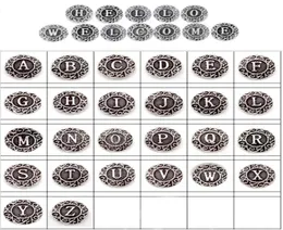 Bütün 26pcs çok başlangıç ​​AZ alfabe mektubu metal alaşım 18mm zencefil çıtçıt düğmeleri Snap Chunk Charm düğmesi bilezik DIY SNA7154383