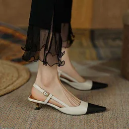 Women Summer Slingback Sandals New Sandals مدببة إصبع القدم في منتصف الكعب الإناث Slippers أنيقة مريحة خمر فتاة الحذاء الأحذية T230208 02C07