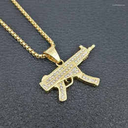 Naszyjniki wisiorek Hip Hop Rhinestony utwardzone Bling Zakręcony stal nierdzewna CS GO Pistolety dla mężczyzn raper biżuteria kropla