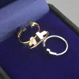 Lyxiga bokstäver par enkel ring designer klassiska smycken 18K silverpläterade rose bröllop partihandel justerbar med låda